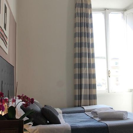 Little Rose Rooms Roma Exterior foto