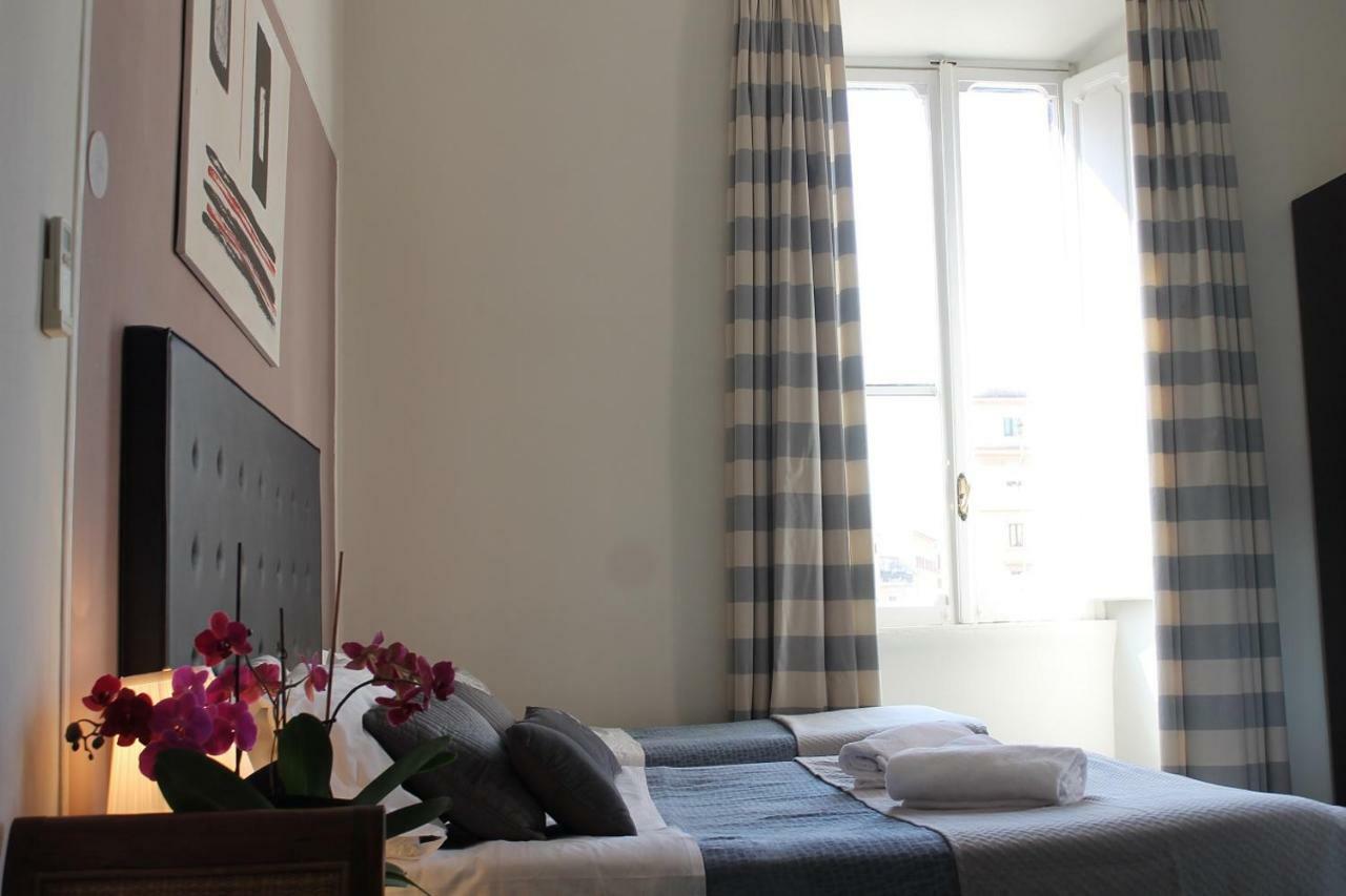 Little Rose Rooms Roma Exterior foto